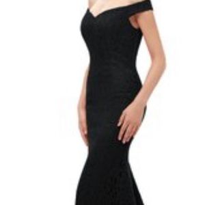 COLORS Off Shoulder Black Gown w/ Train